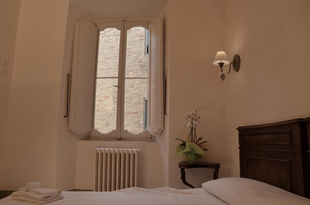 B&B Antica Biblioteca Fermo Cameră foto